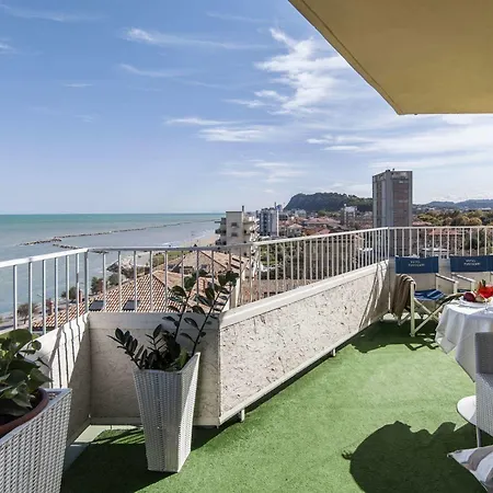 Perticari 3* Pesaro