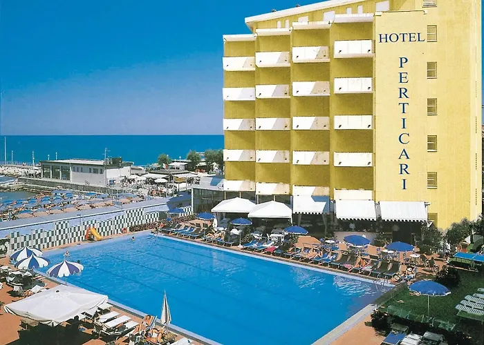 佩蒂卡利酒店 3*