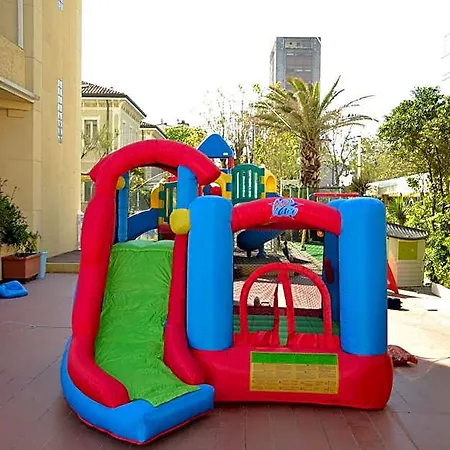 Perticari Hotel 3*