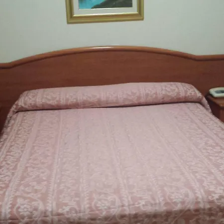 Perticari Hotel 3*