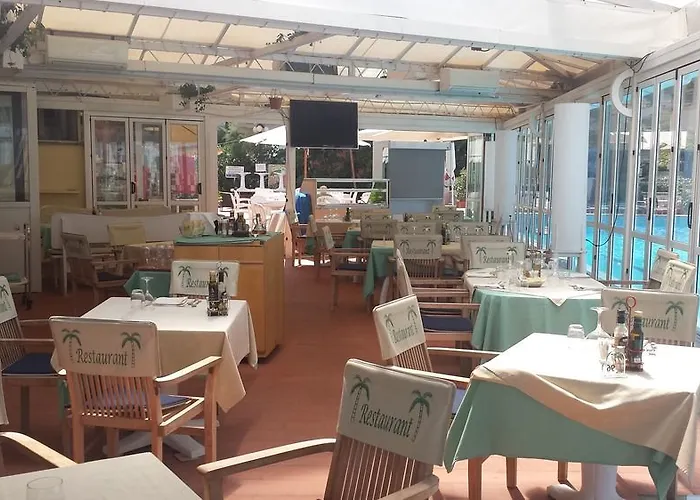 Ξενοδοχείο Perticari 3*